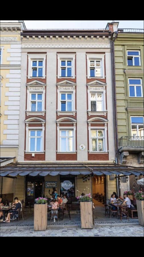 Apartments On Rynok Square, The Heart Of The City Leópolis Exterior foto